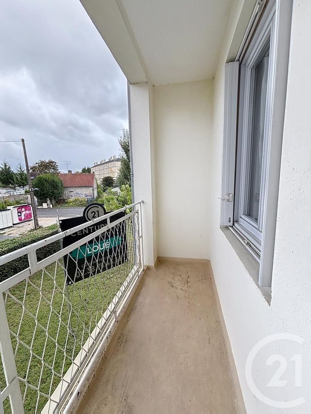 Appartement F4 à louer - 4 pièces - 66.63 m2 - ST JEAN DE LA RUELLE - 45 - CENTRE - Century 21 Premium