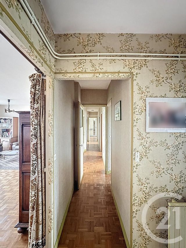 Afficher la photo en grand Appartement F6 à vendre - 7 pièces - 162.09 m2 - ORLEANS - 45 - CENTRE - Century 21 Premium