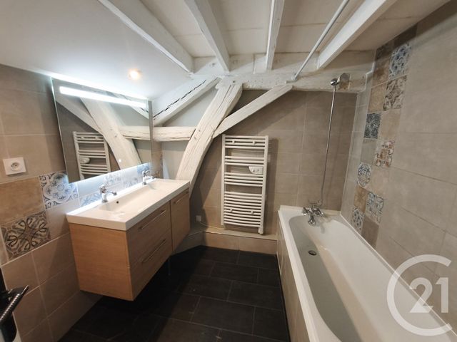 maison à vendre - 6 pièces - 149.22 m2 - ST JEAN DE LA RUELLE - 45 - CENTRE - Century 21 Premium