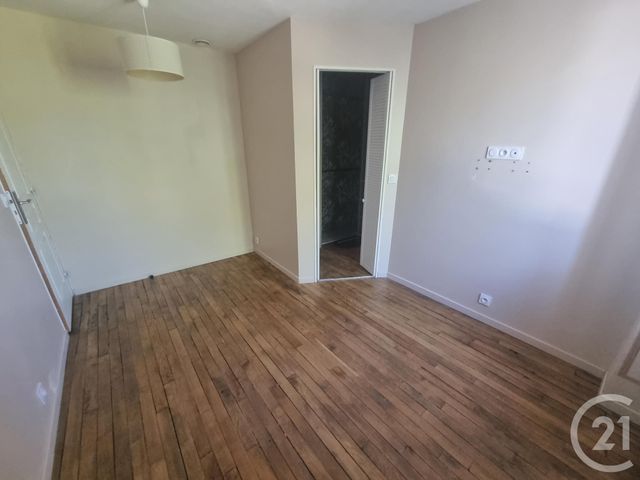 maison à vendre - 6 pièces - 149.22 m2 - ST JEAN DE LA RUELLE - 45 - CENTRE - Century 21 Premium