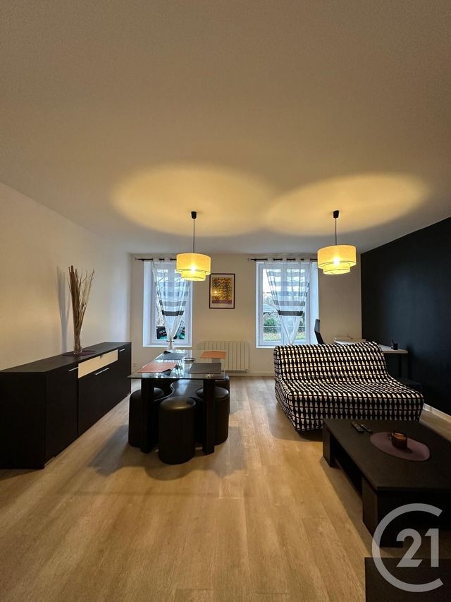 Appartement F2 à louer - 2 pièces - 47.13 m2 - ST PRYVE ST MESMIN - 45 - CENTRE - Century 21 Premium