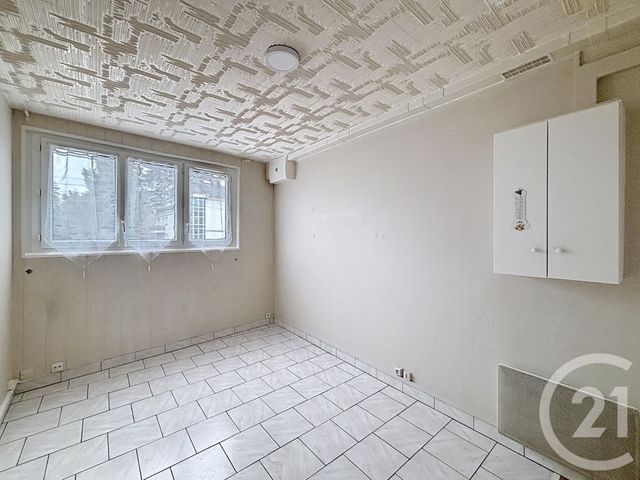 Appartement à louer - 2 pièces - 24.0 m2 - ORLEANS - 45 - CENTRE - Century 21 Premium