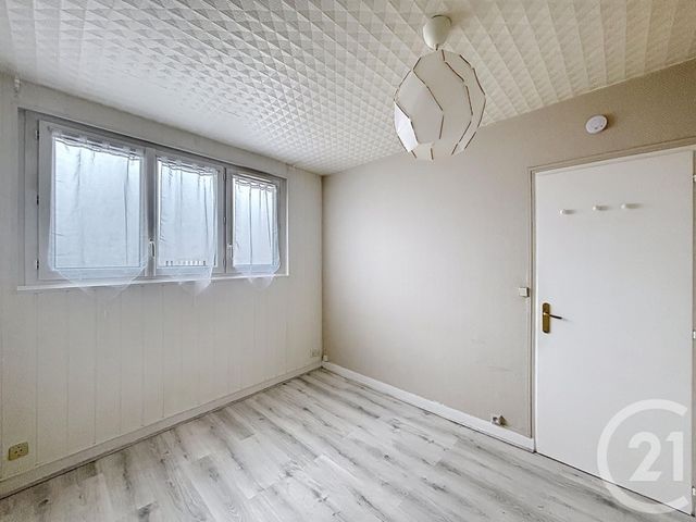Appartement à louer - 2 pièces - 24.0 m2 - ORLEANS - 45 - CENTRE - Century 21 Premium