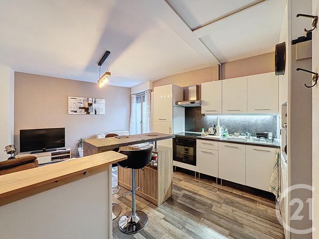 Appartement F2 à vendre - 2 pièces - 38.5 m2 - ORLEANS - 45 - CENTRE - Century 21 Premium