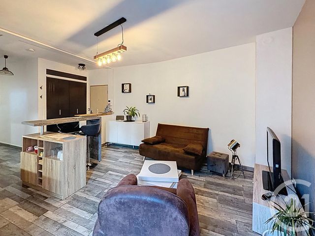 Appartement F2 à vendre - 2 pièces - 38.5 m2 - ORLEANS - 45 - CENTRE - Century 21 Premium