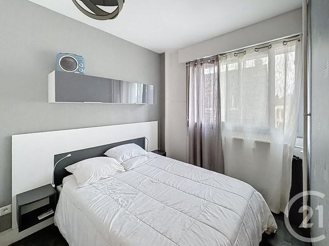 Appartement F2 à vendre - 2 pièces - 38.5 m2 - ORLEANS - 45 - CENTRE - Century 21 Premium