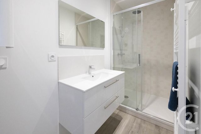 Appartement F3 à louer - 3 pièces - 67.74 m2 - ORLEANS - 45 - CENTRE - Century 21 Premium