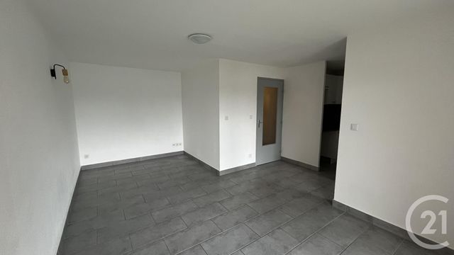 Afficher la photo en grand Appartement F2 à louer - 2 pièces - 36.12 m2 - OLIVET - 45 - CENTRE - Century 21 Premium