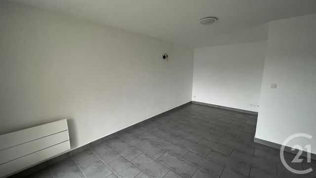 Afficher la photo en grand Appartement F2 à louer - 2 pièces - 36.12 m2 - OLIVET - 45 - CENTRE - Century 21 Premium