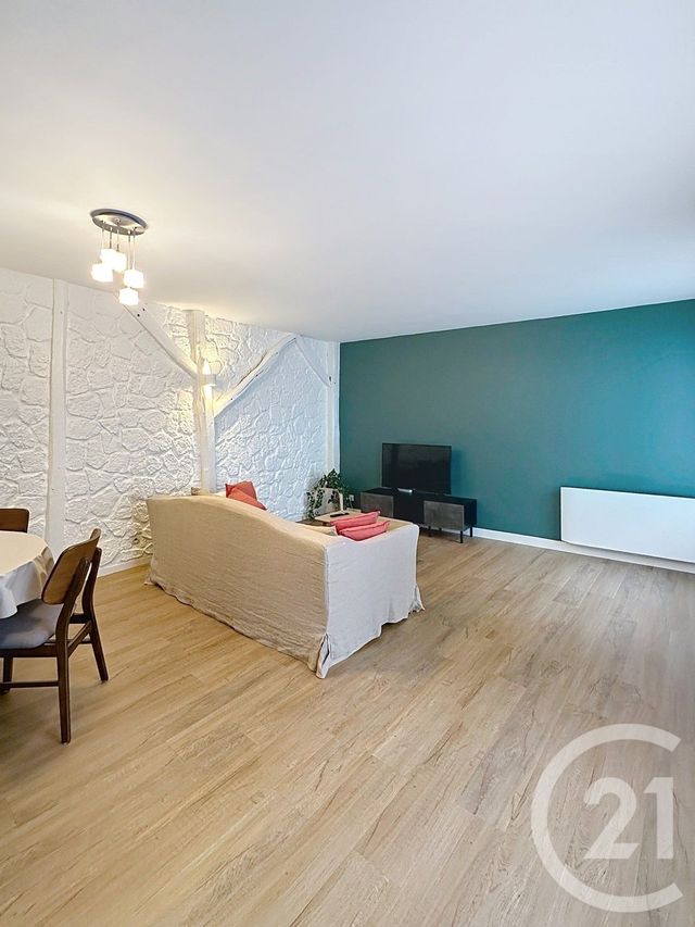 Appartement F3 à louer - 3 pièces - 79.01 m2 - ORLEANS - 45 - CENTRE - Century 21 Premium