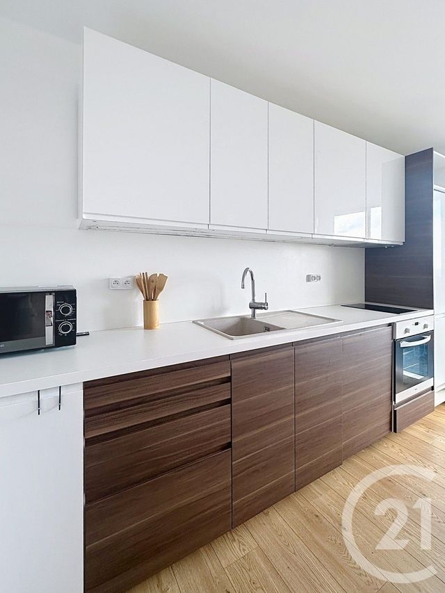 Appartement F4 à louer - 4 pièces - 77.24 m2 - ORLEANS - 45 - CENTRE - Century 21 Premium