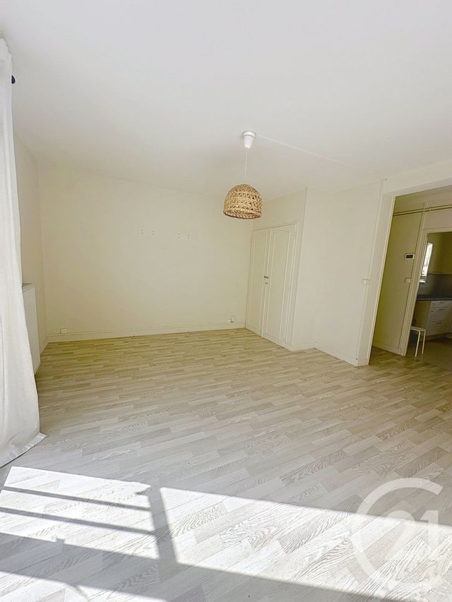 Appartement F4 à louer - 4 pièces - 69.53 m2 - ORLEANS - 45 - CENTRE - Century 21 Premium