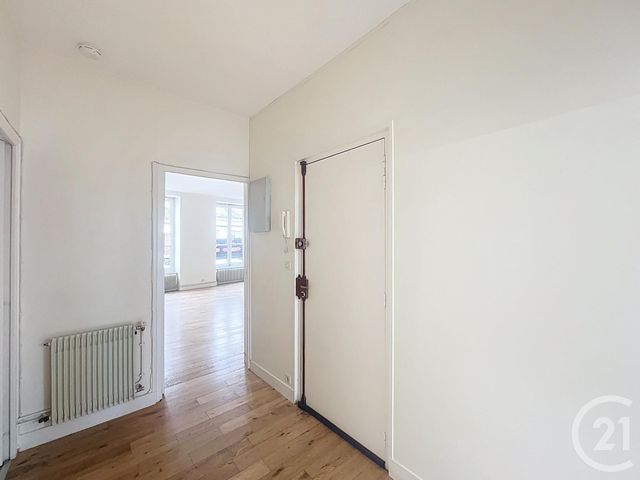 Appartement T3 à vendre - 3 pièces - 76.6 m2 - ORLEANS - 45 - CENTRE - Century 21 Premium