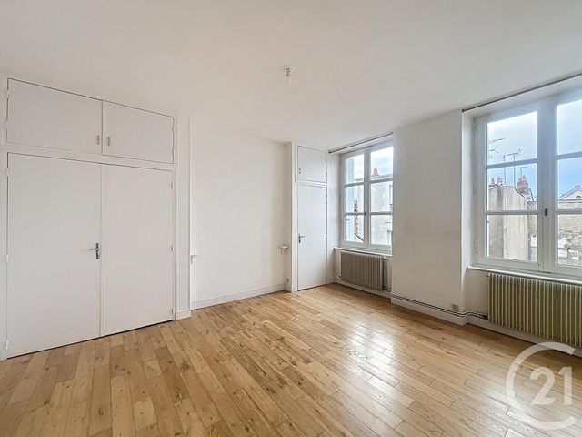 Appartement T3 à vendre - 3 pièces - 76.6 m2 - ORLEANS - 45 - CENTRE - Century 21 Premium