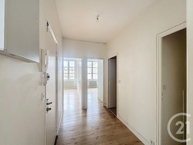 Appartement T3 à vendre - 3 pièces - 76.6 m2 - ORLEANS - 45 - CENTRE - Century 21 Premium
