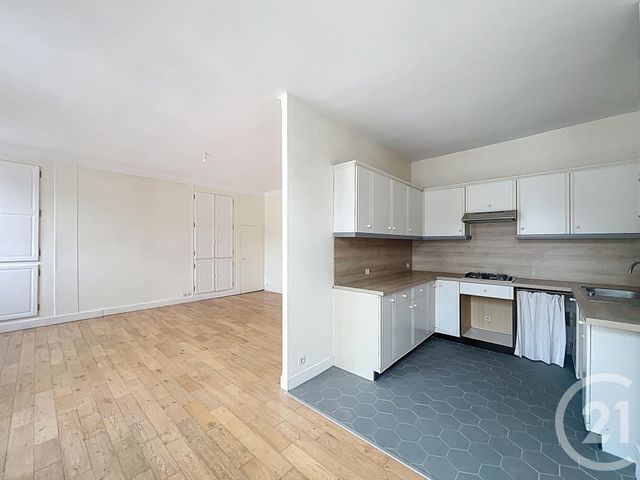 Appartement T3 à vendre - 3 pièces - 76.6 m2 - ORLEANS - 45 - CENTRE - Century 21 Premium