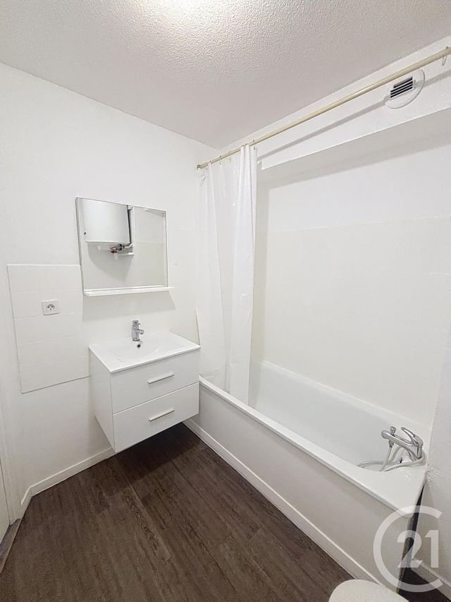 Appartement F1 à louer - 1 pièce - 20.34 m2 - ORLEANS - 45 - CENTRE - Century 21 Premium