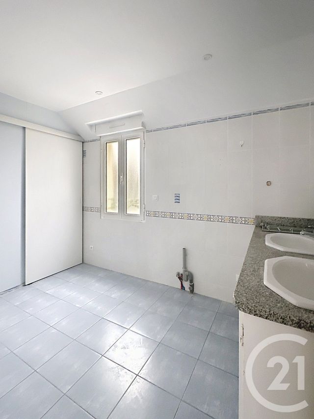 maison à louer - 6 pièces - 200.0 m2 - MARDIE - 45 - CENTRE - Century 21 Premium