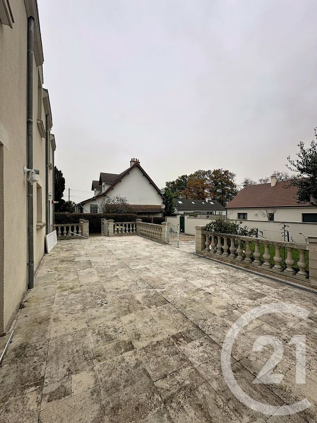 maison à louer - 6 pièces - 200.0 m2 - MARDIE - 45 - CENTRE - Century 21 Premium