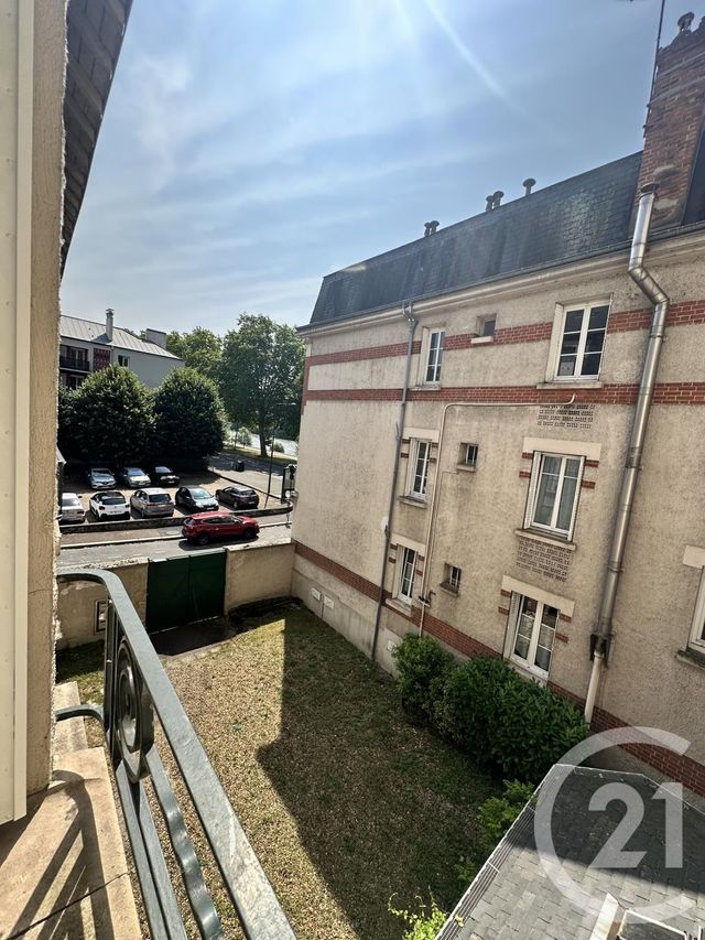 Appartement F2 à louer - 2 pièces - 40.0 m2 - ORLEANS - 45 - CENTRE - Century 21 Premium