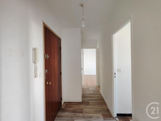Appartement F2 à vendre - 2 pièces - 52.12 m2 - ORLEANS - 45 - CENTRE - Century 21 Premium