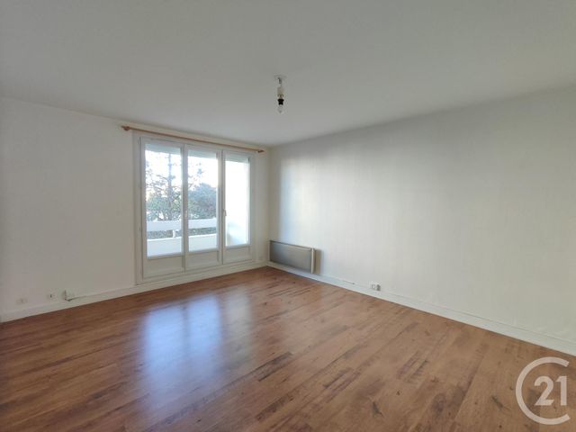 Appartement F2 à vendre - 2 pièces - 52.12 m2 - ORLEANS - 45 - CENTRE - Century 21 Premium
