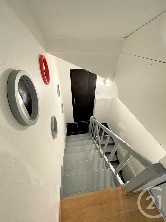 Appartement F1 à louer - 1 pièce - 24.0 m2 - ORLEANS - 45 - CENTRE - Century 21 Premium