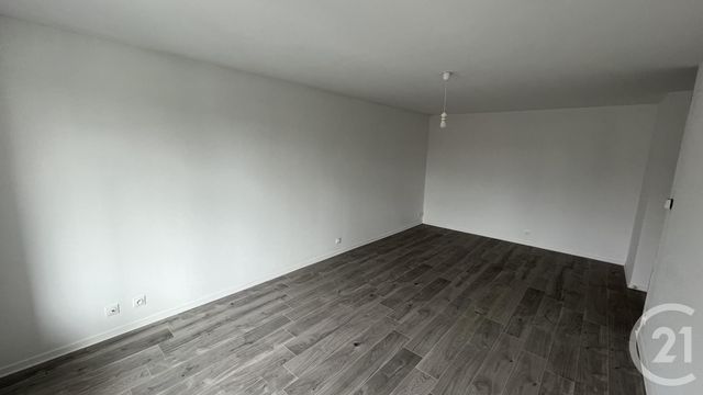 Appartement F4 à louer - 4 pièces - 82.0 m2 - OLIVET - 45 - CENTRE - Century 21 Premium