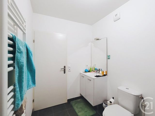 Appartement F1 à vendre - 1 pièce - 30.27 m2 - LA CHAPELLE ST MESMIN - 45 - CENTRE - Century 21 Premium