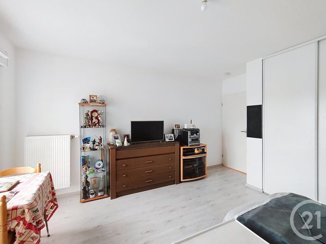 Appartement F1 à vendre - 1 pièce - 30.27 m2 - LA CHAPELLE ST MESMIN - 45 - CENTRE - Century 21 Premium