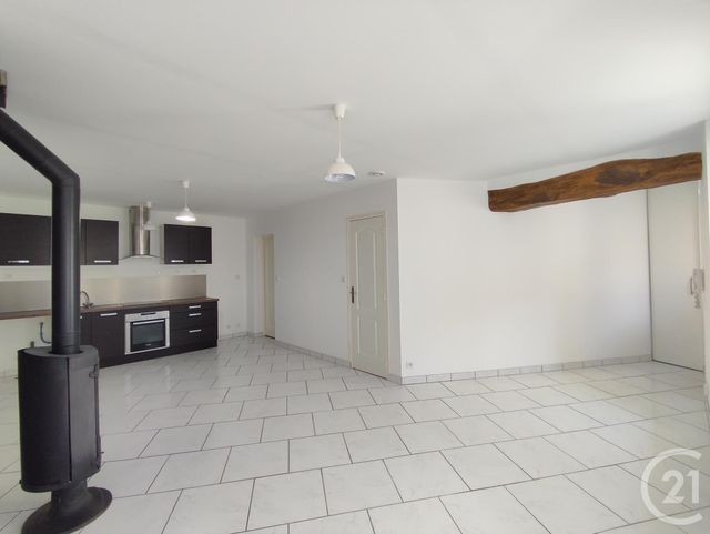 maison à louer - 4 pièces - 79.5 m2 - NEUVILLE AUX BOIS - 45 - CENTRE - Century 21 Premium