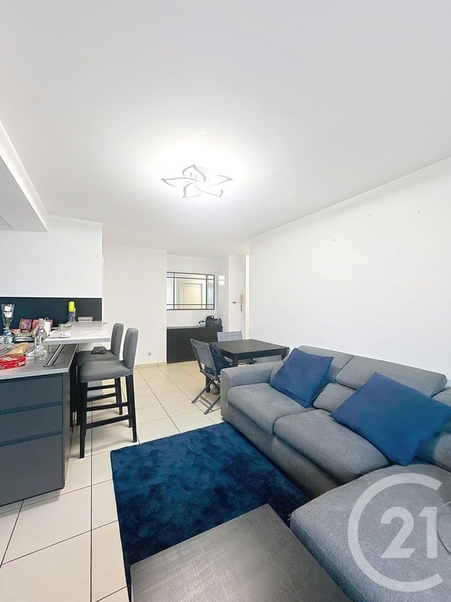 Appartement F3 à louer - 3 pièces - 78.59 m2 - ORLEANS - 45 - CENTRE - Century 21 Premium