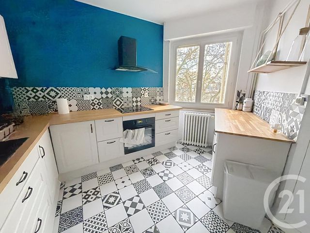 Appartement F3 à louer - 3 pièces - 58.59 m2 - ORLEANS - 45 - CENTRE - Century 21 Premium