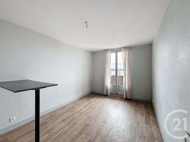 Appartement F1 à louer - 1 pièce - 20.9 m2 - ORLEANS - 45 - CENTRE - Century 21 Premium