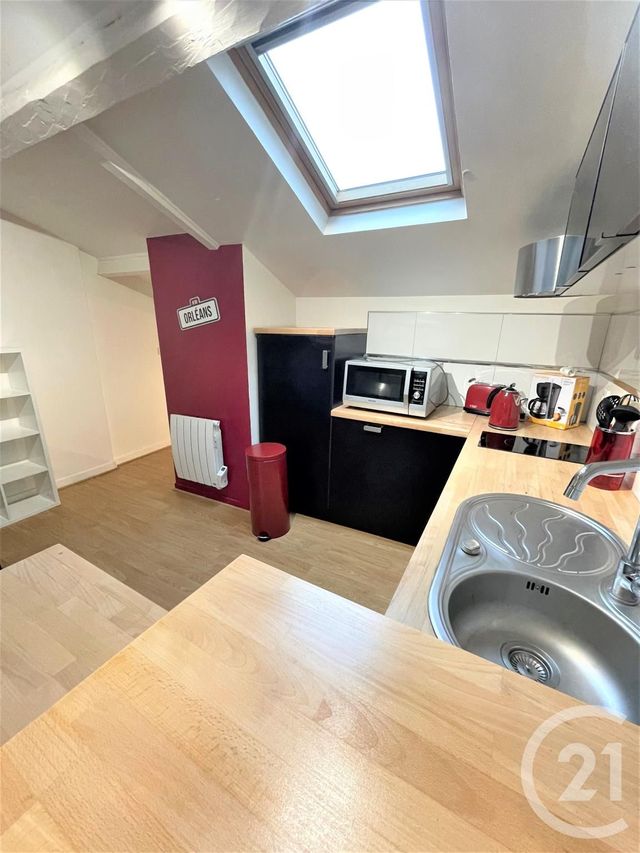 Appartement F1 à louer - 1 pièce - 24.0 m2 - ORLEANS - 45 - CENTRE - Century 21 Premium