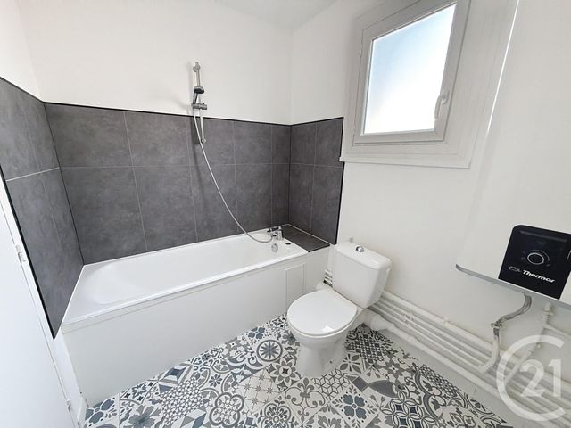 Appartement F2 à louer - 2 pièces - 48.35 m2 - ORLEANS - 45 - CENTRE - Century 21 Premium