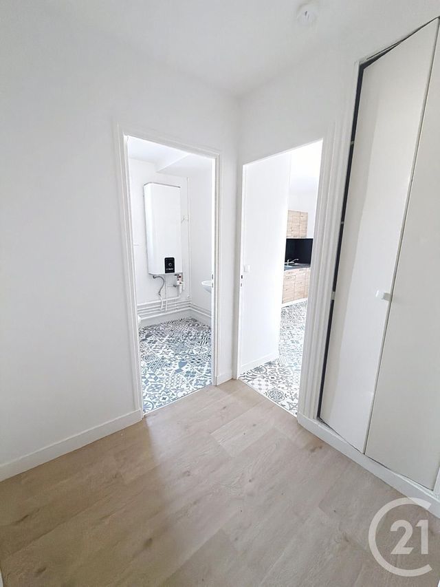 Appartement F2 à louer - 2 pièces - 48.35 m2 - ORLEANS - 45 - CENTRE - Century 21 Premium