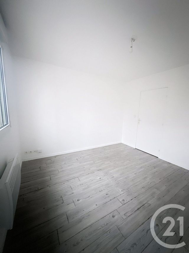 Appartement F1 à louer - 1 pièce - 20.01 m2 - ORLEANS - 45 - CENTRE - Century 21 Premium