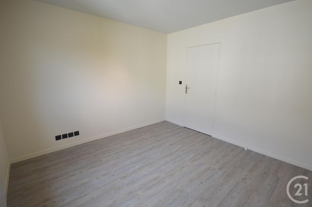 Appartement F1 à louer - 1 pièce - 20.01 m2 - ORLEANS - 45 - CENTRE - Century 21 Premium