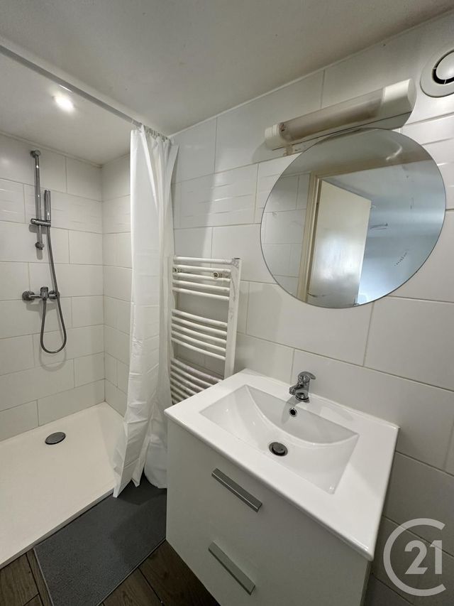 Appartement F1 à louer - 1 pièce - 15.03 m2 - ST PRYVE ST MESMIN - 45 - CENTRE - Century 21 Premium