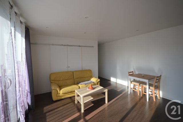 Appartement F3 à louer - 3 pièces - 56.35 m2 - ORLEANS - 45 - CENTRE - Century 21 Premium