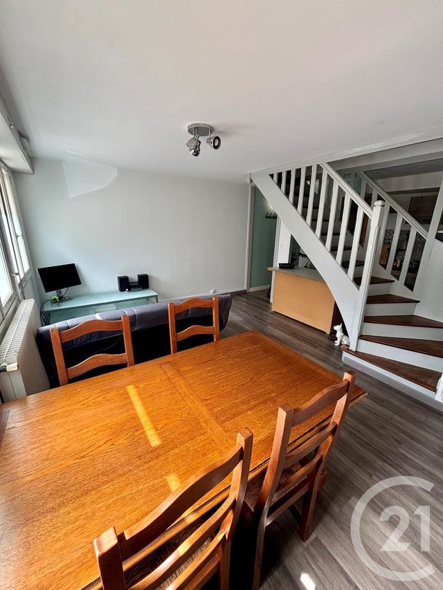 Appartement F2 à louer - 2 pièces - 47.12 m2 - ORLEANS - 45 - CENTRE - Century 21 Premium