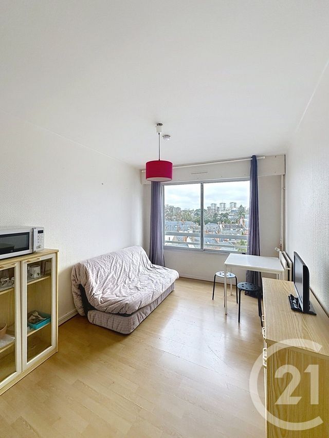 Appartement F1 à louer ORLEANS