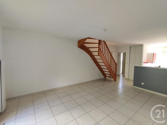 Appartement F3 à louer - 3 pièces - 63.87 m2 - SARAN - 45 - CENTRE - Century 21 Premium