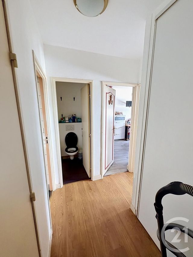 Appartement F4 à vendre - 4 pièces - 75.57 m2 - ORLEANS - 45 - CENTRE - Century 21 Premium