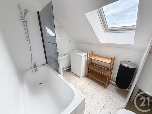 Appartement Studio à louer - 1 pièce - 22.94 m2 - ORLEANS - 45 - CENTRE - Century 21 Premium