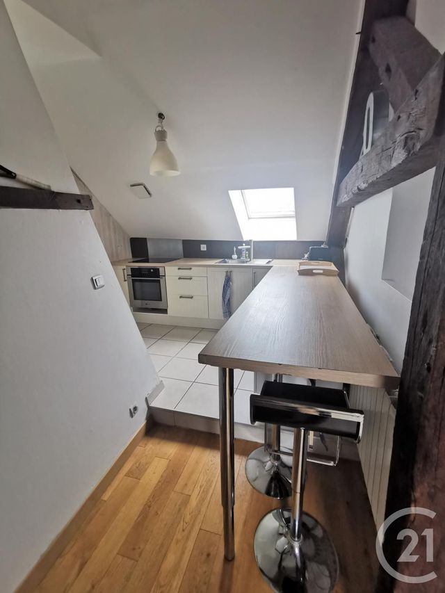 Appartement Studio à louer - 1 pièce - 22.94 m2 - ORLEANS - 45 - CENTRE - Century 21 Premium