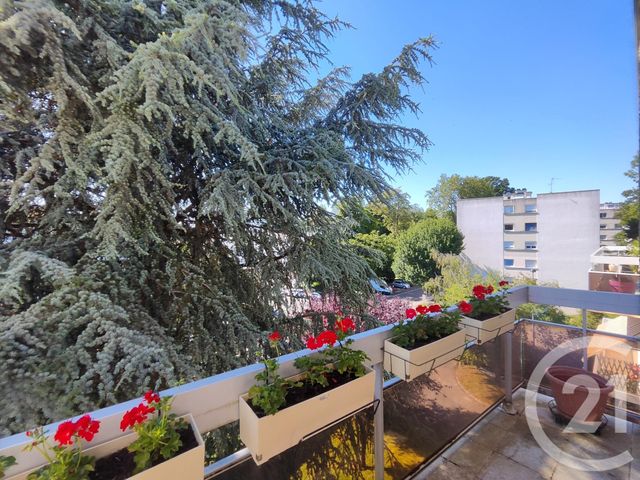 Appartement F2 à vendre - 2 pièces - 46.37 m2 - ST JEAN DE BRAYE - 45 - CENTRE - Century 21 Premium