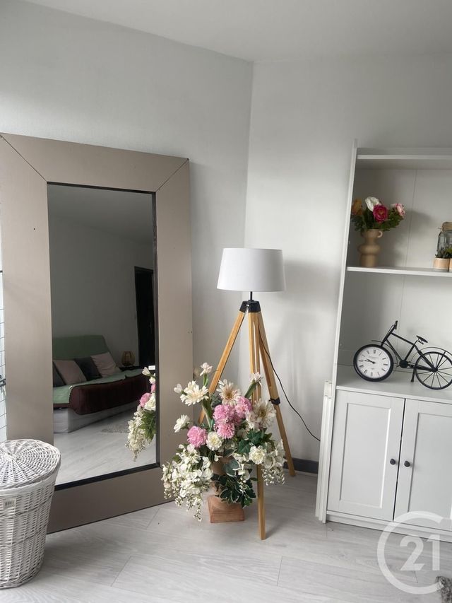 Appartement F1 à louer - 1 pièce - 28.36 m2 - ORLEANS - 45 - CENTRE - Century 21 Premium