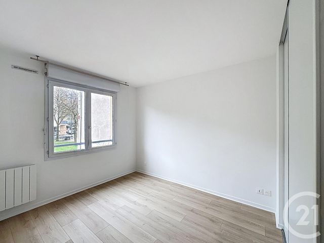 Appartement T2 à vendre - 2 pièces - 56.27 m2 - ORLEANS - 45 - CENTRE - Century 21 Premium